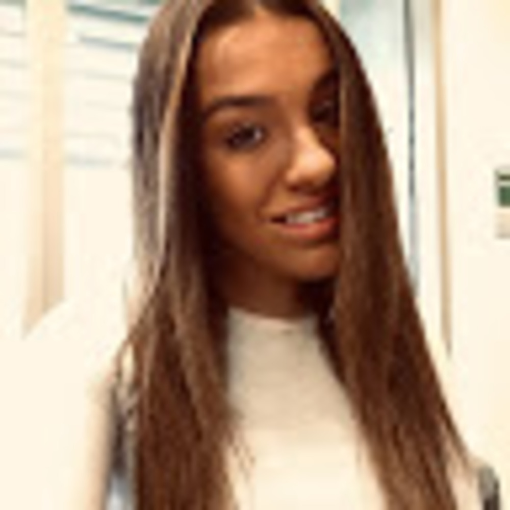 Meet your Posher, Sophia